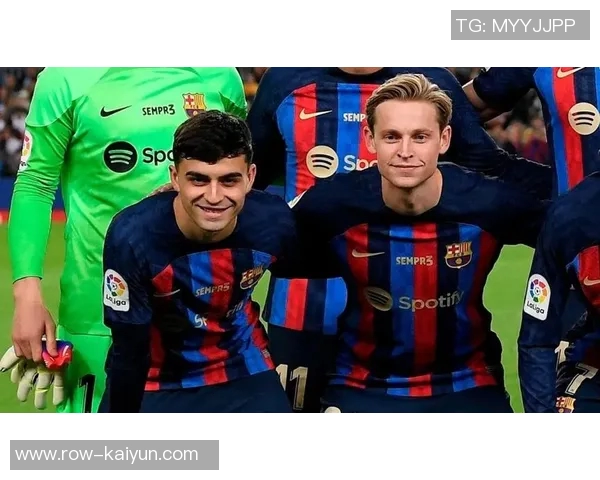 恭喜！德容晒照宣布他和妻子的第二个儿子出生，取名Mason